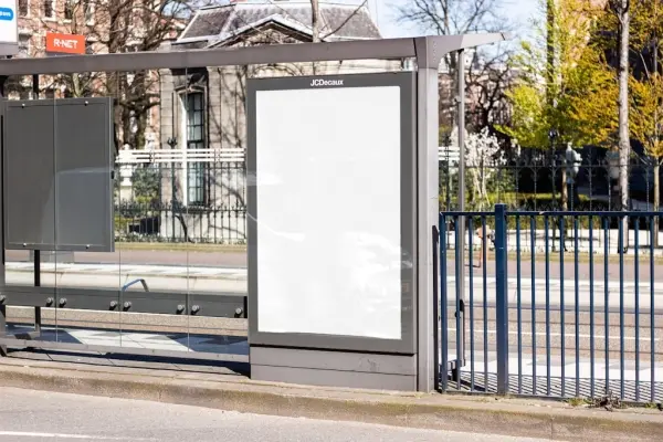 Czy monitory reklamowe zewnętrzne są odporne na każde warunki pogodowe? Czy monitory reklamowe zewnętrzne są odporne na każde warunki pogodowe?
