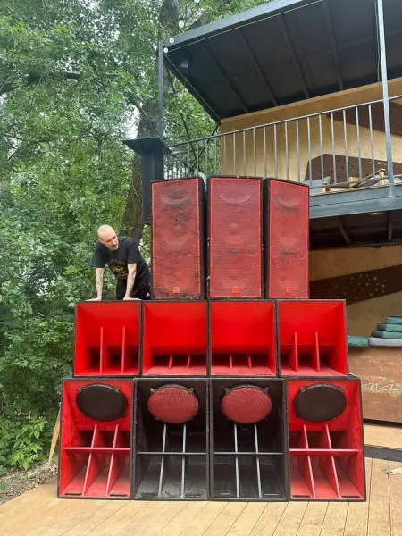 JAH LOVE SOUNDSYSTEM in open air session / duby na Plaży Żoliborz