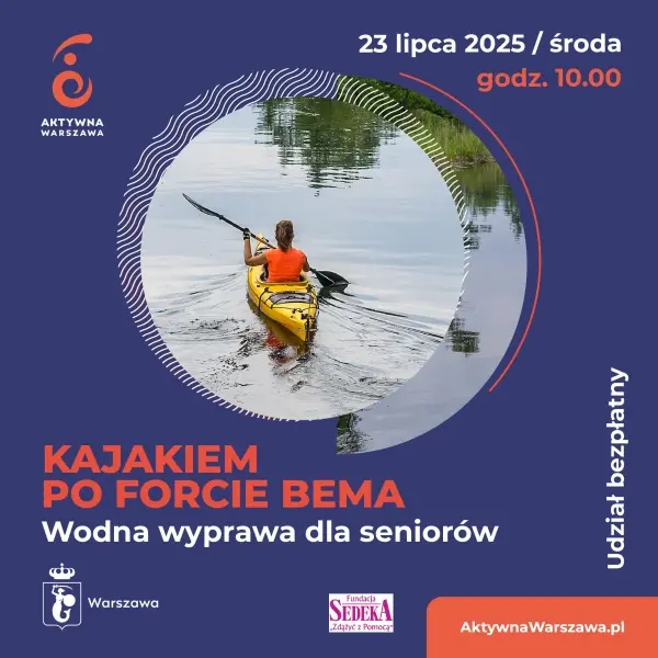 Kajakiem po fosie w Forcie Bema
